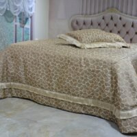 Prabangi lovatiesė Rikota originalaus dizaino camel spalvos 260×260