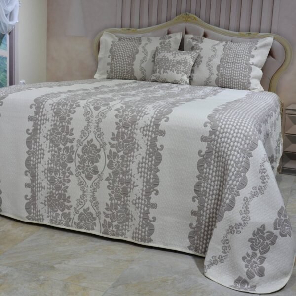 Lovatiesė Dina2 dvipuse baltai rusvos spalvos originalaus dizaino 250×250