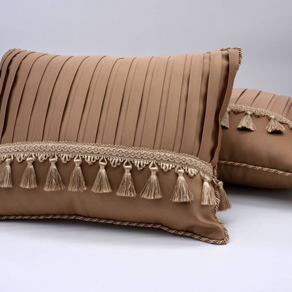 Pagalvės dekorui su klostuotais intarpais. Pagal individualų užsakymą.