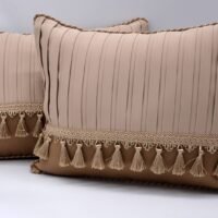 Pagalvės dekorui su klostuotais intarpais 1. Pagal individualų užsakymą.