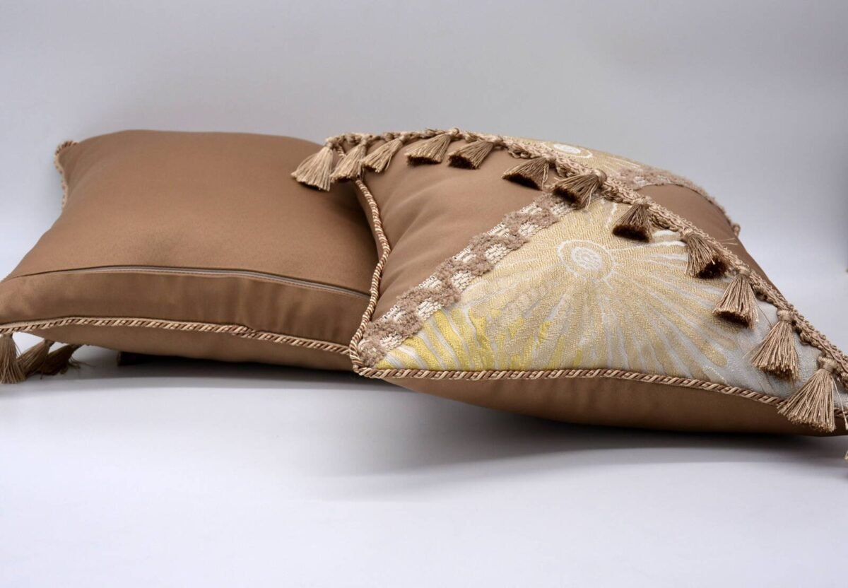 Pagalvės dekorui su intarpais 2. Pagal individualų užsakymą.