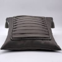 Pagalvės dekorui su klostuotais intarpais 4. Pagal individualų užsakymą.