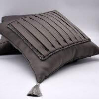 Pagalvės dekorui su klostuotais intarpais 4. Pagal individualų užsakymą.