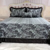 Dygsniuota lovatiesė su pamušalu rudos spalvos dekoruota prabangiu gofruotu 14 cm dekoru Venecija14 260×260