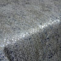 Dygsniuota lovatiesė su pamušalu pilkos spalvos dekoruota prabangiu gofruotu 14 cm dekoru Venecija14 260×260